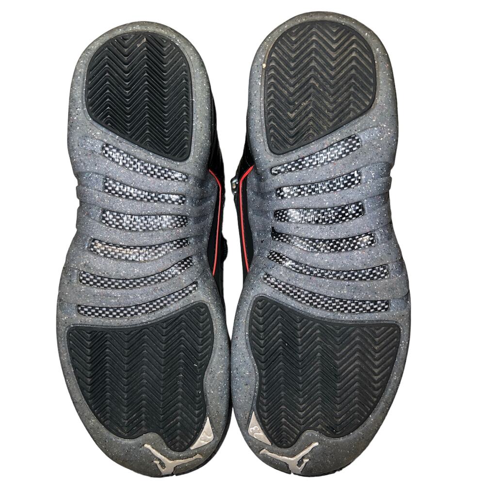 Jordan 12 Retro Utility black / Bright Crimson sz 5 youth - Picture 6 of 6